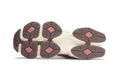 New Balance 9060 Cherry Blossom