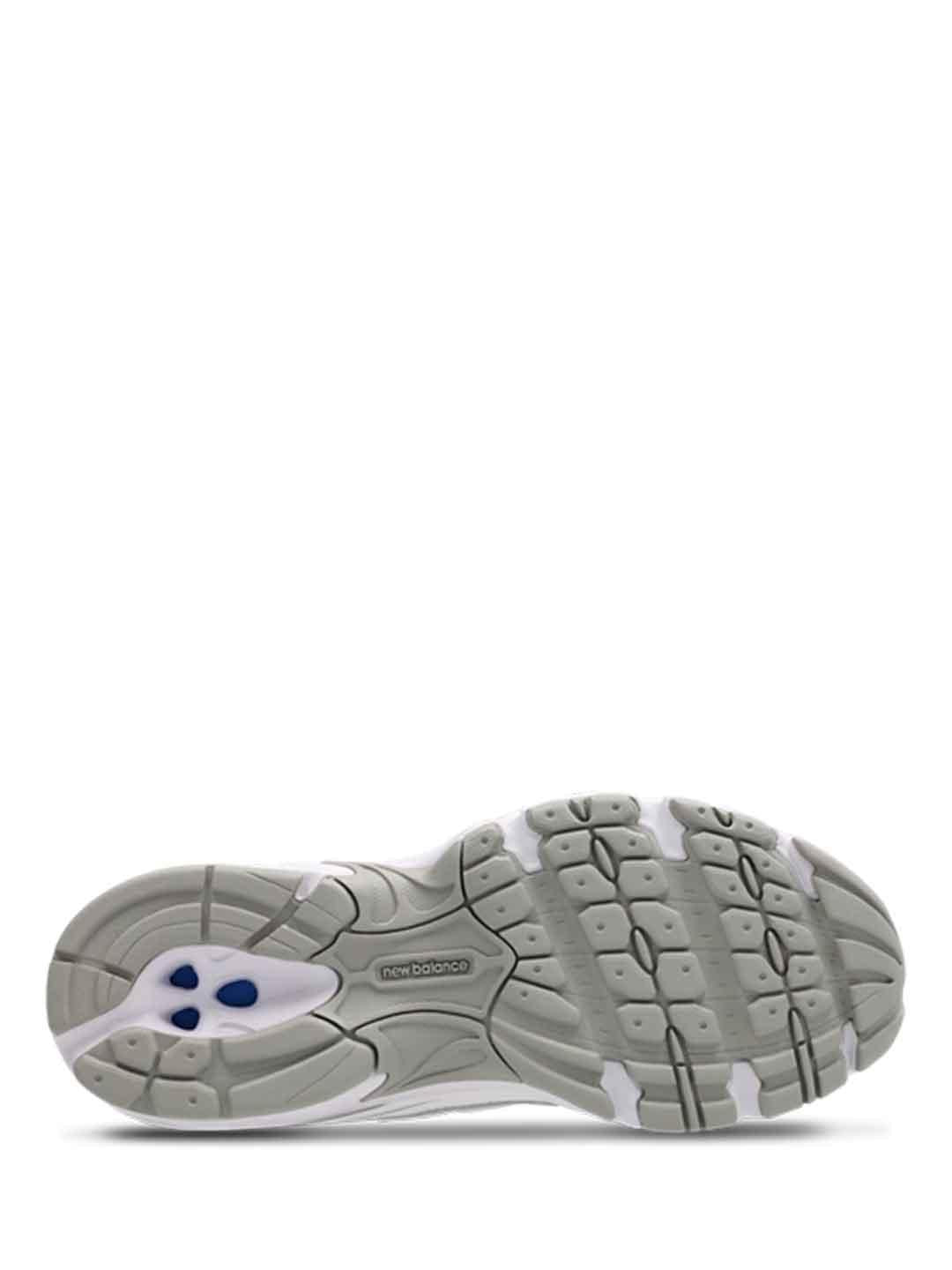 New Balance 740 sneakers bianco e argento