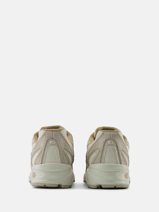 New Balance 740 sneakers beige