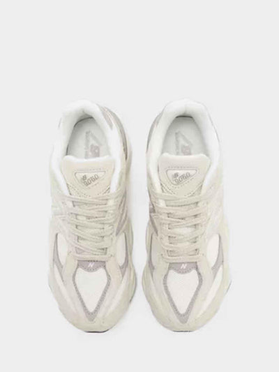 New Balance 9060 sneakers panna