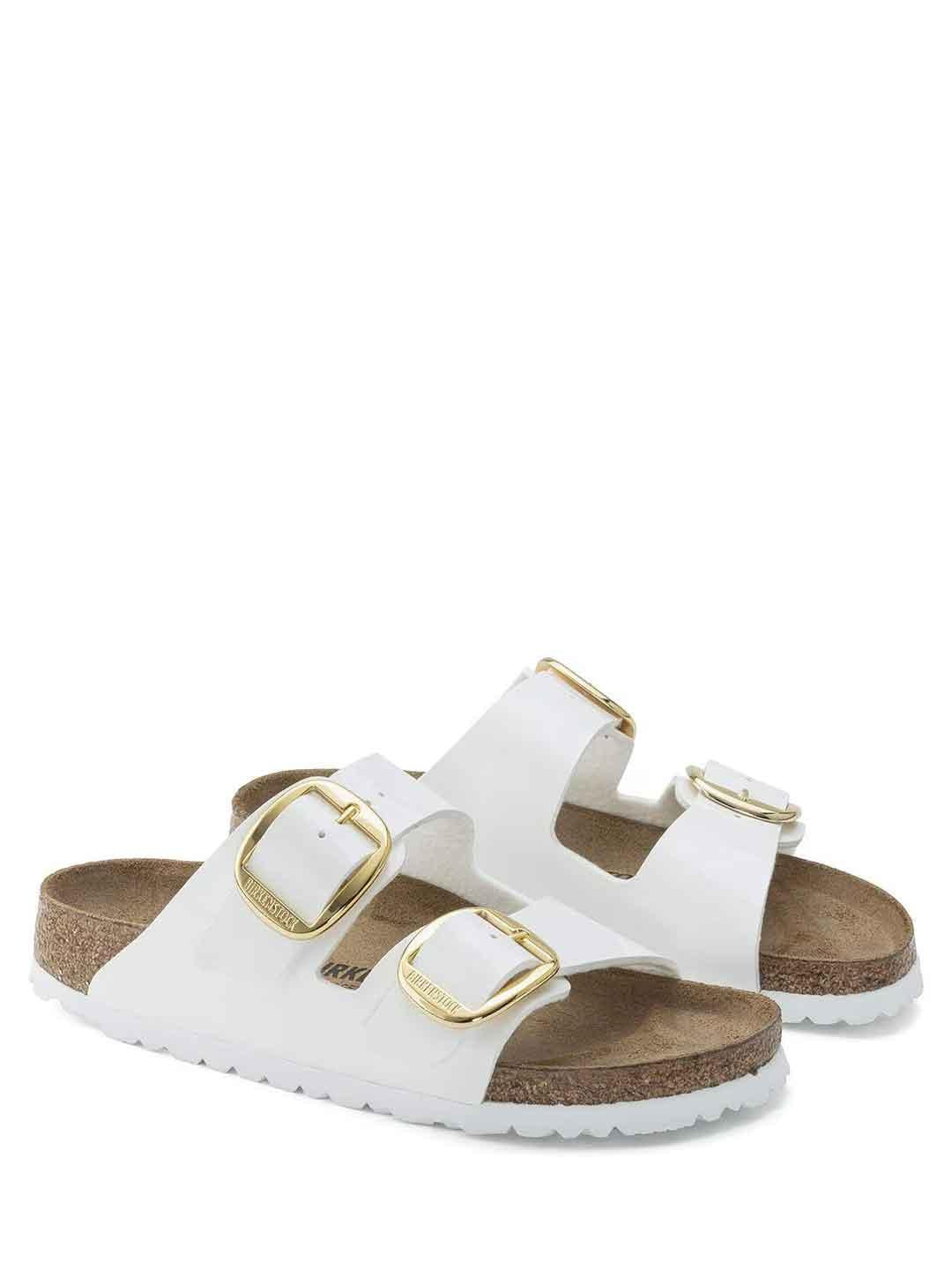 Birkenstock Arizona Big Buckle sandali bianco in vernice con fibbia oro grande