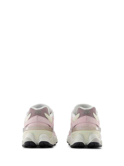 New Balance 9060 sneakers rosa