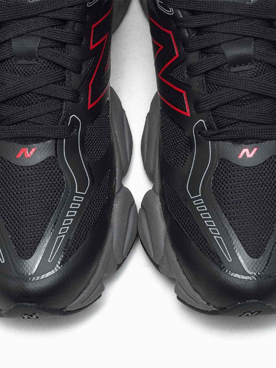 New Balance 9060 sneakers nero e rosso