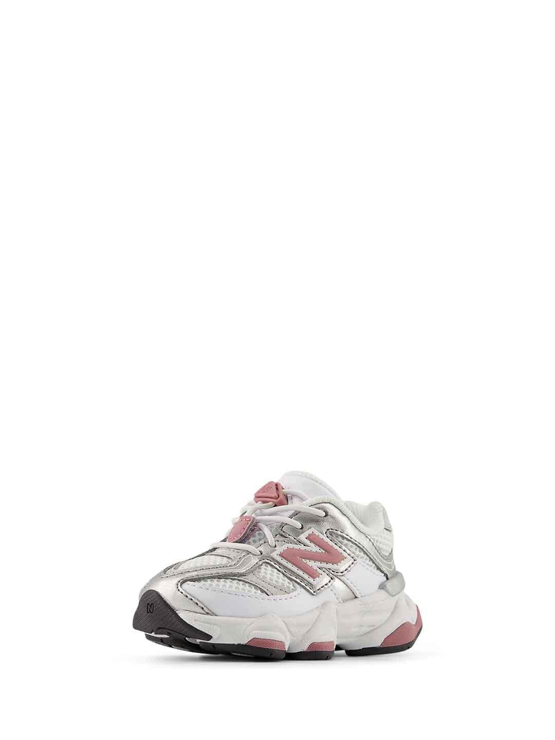New Balance 9060 sneakers kids bianco con logo rosa 20-27,5